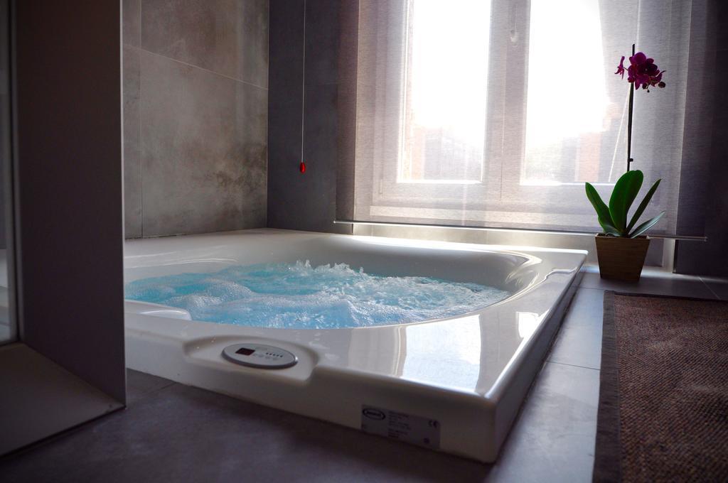 Place 24 Suites & Wellness روما المظهر الخارجي الصورة