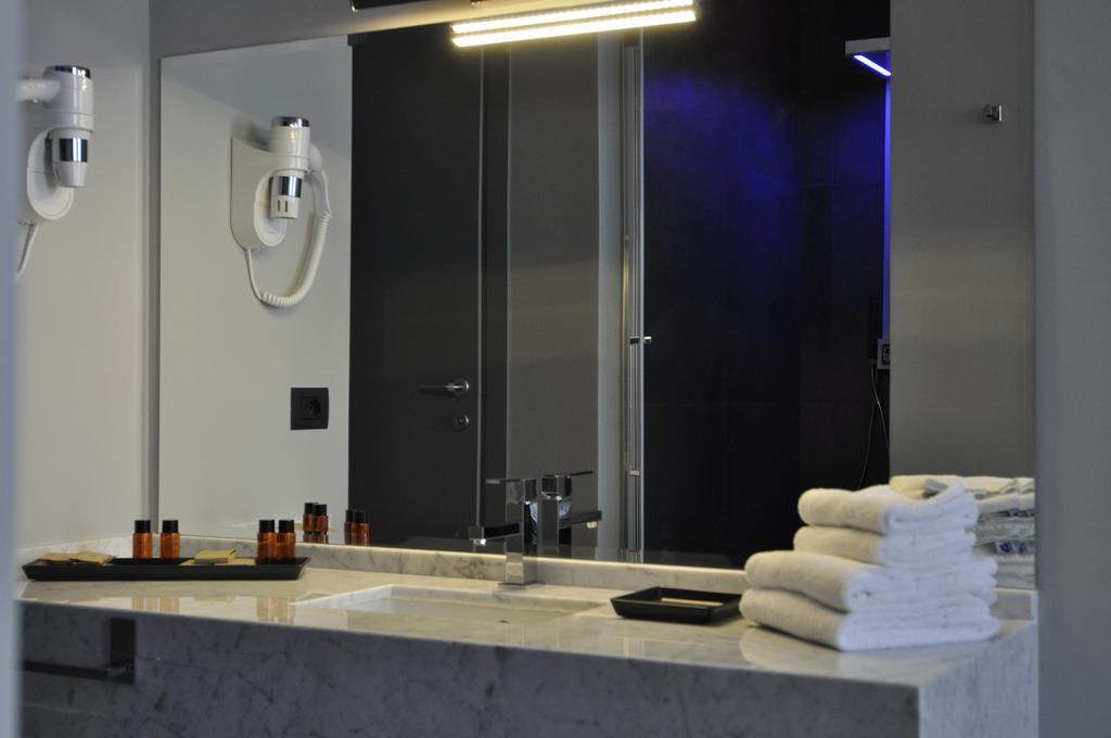 Place 24 Suites & Wellness روما المظهر الخارجي الصورة